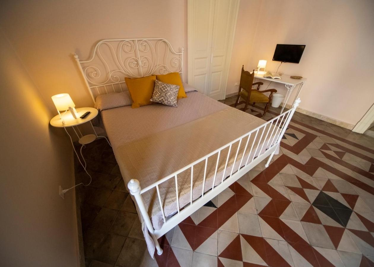 Sicilian Mood - Bed And Breakfast Catânia Exterior foto